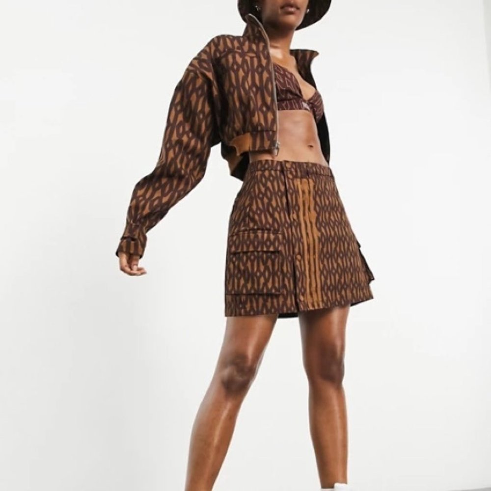 Ivy Park Snap Monogram skirt NWT